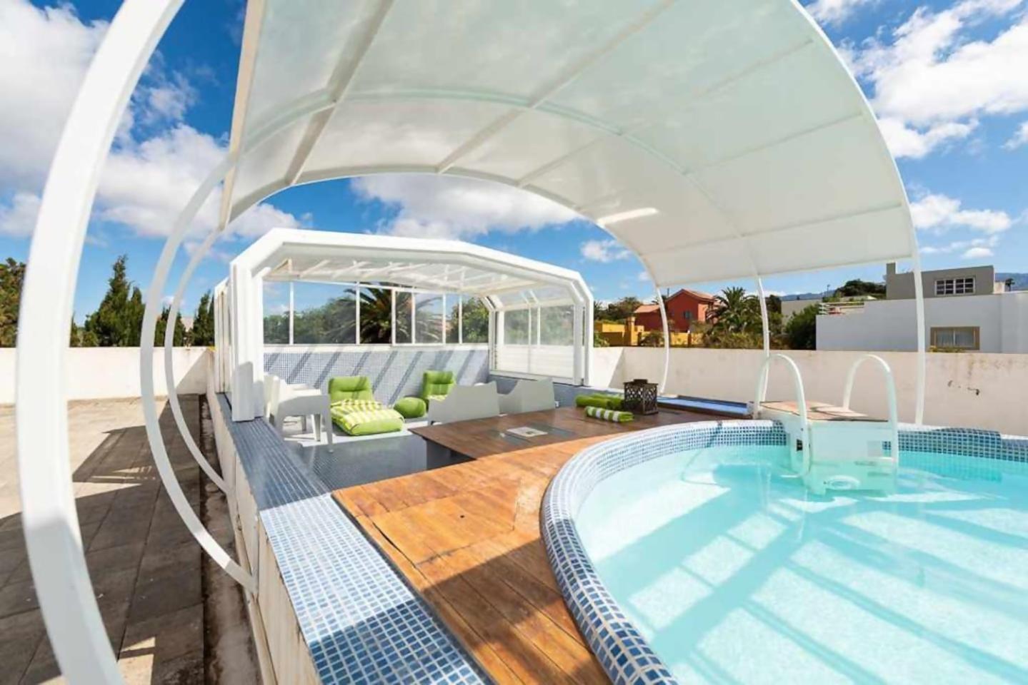 Villa Amplia De Lujo Con Piscina Climatizada Las Palmas